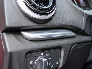 2015Sportback e-tron \Ӱ g