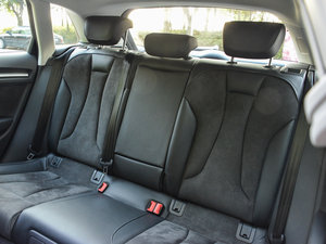 2015Sportback e-tron \Ӱ g