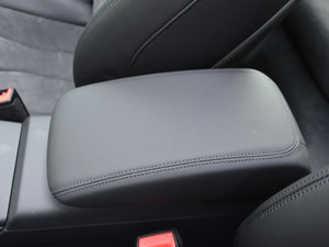 2015Sportback e-tron \Ӱ g