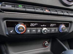 2015Sportback e-tron \Ӱ п؅^