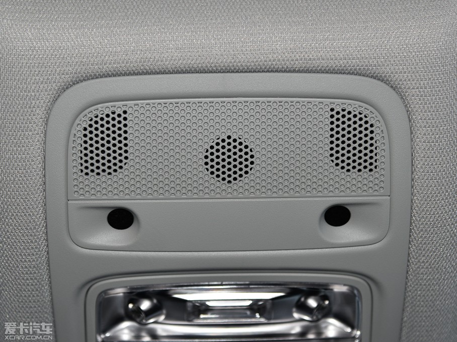 2015?yun)WQ3 30 TFSI m