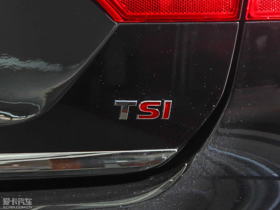 2014�����_�� 1.8TSI DSG�����