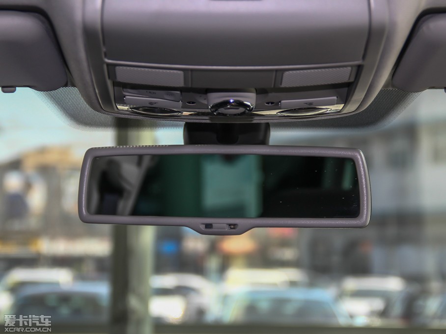 2014�����_�� 1.8TSI DSG�����