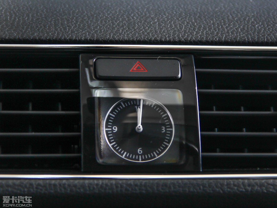 2014�����_�� 1.8TSI DSG�����