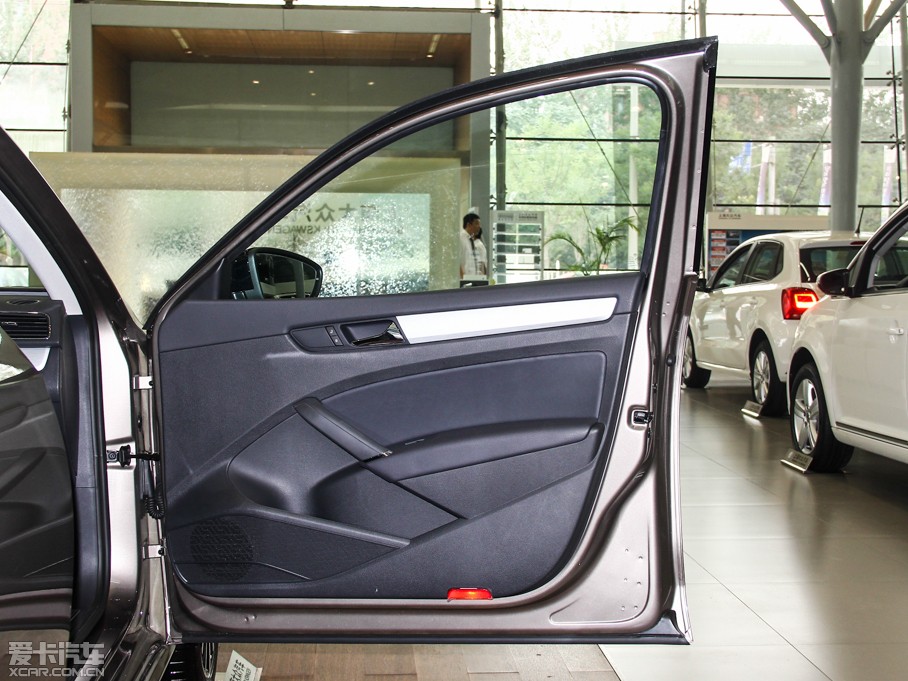 2014_ 1.8TSI DSG 30o(j)