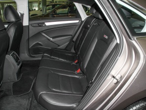 上海大眾2014款帕薩特