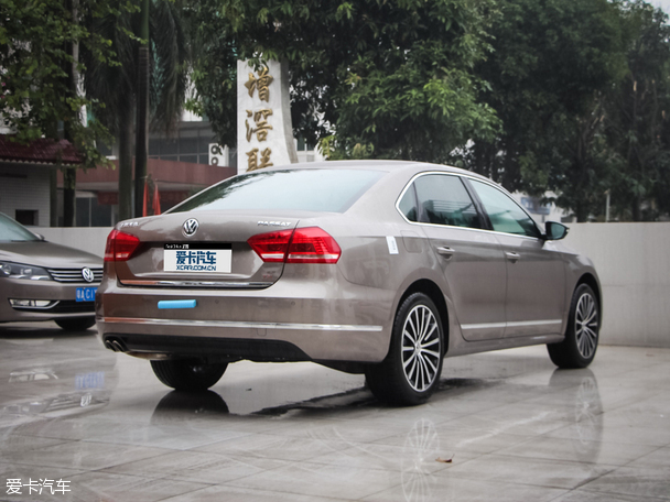 上海大眾2014款帕薩特