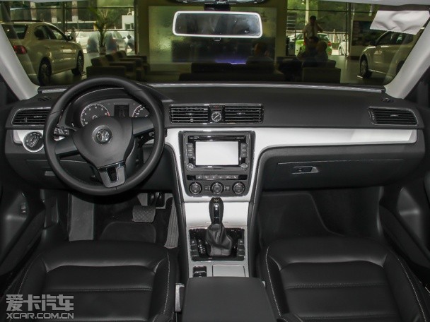 上海大眾2014款帕薩特