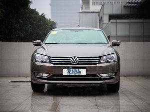 2014款2.0TSI DSG御尊导航版 正前