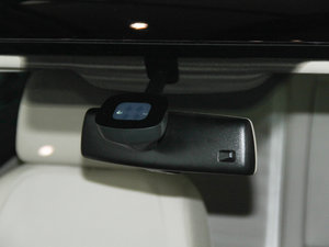 20141.8TSI DSG (x)(ji)^