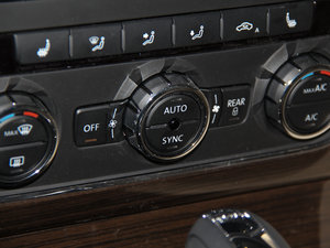 20141.8TSI DSG п؅^