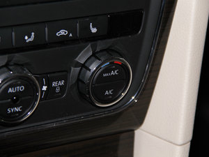 20141.8TSI DSG п؅^