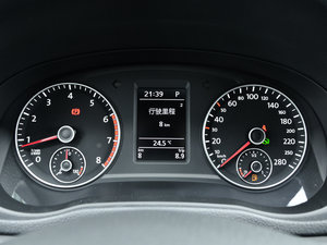 2014款1.8TSI DSG尊荣版 仪表