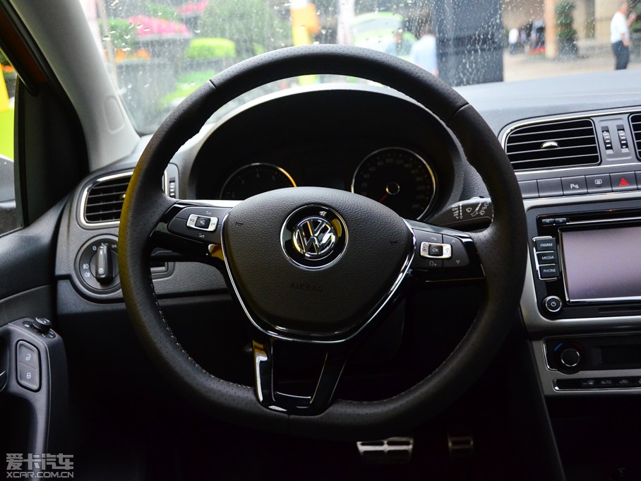 2014Cross Polo 1.6L ԄӰ