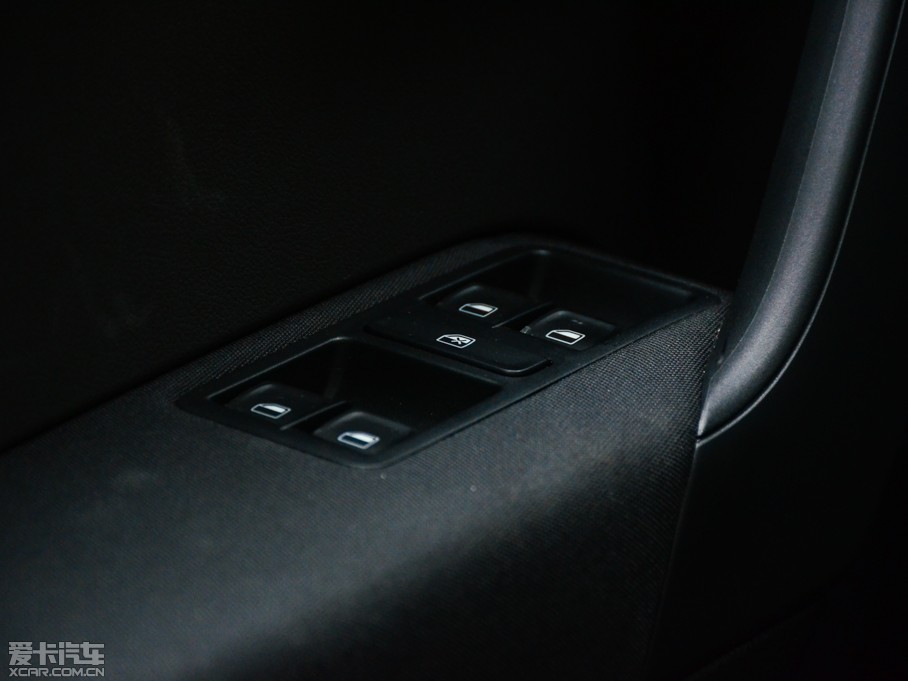 2014Cross Polo 1.6L ԄӰ