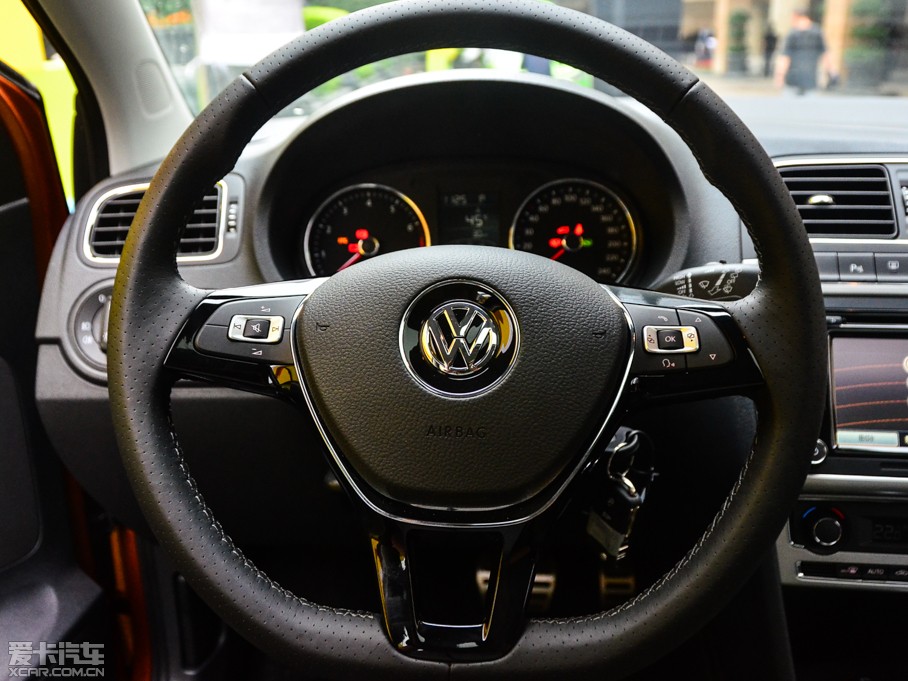 2014Cross Polo 1.6L ԄӰ