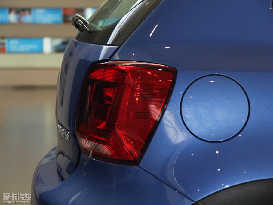 2014Cross Polo 1.6L քӰ