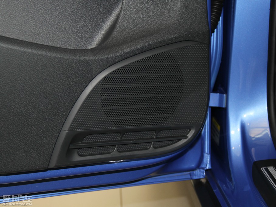 2014Cross Polo 1.6L քӰ