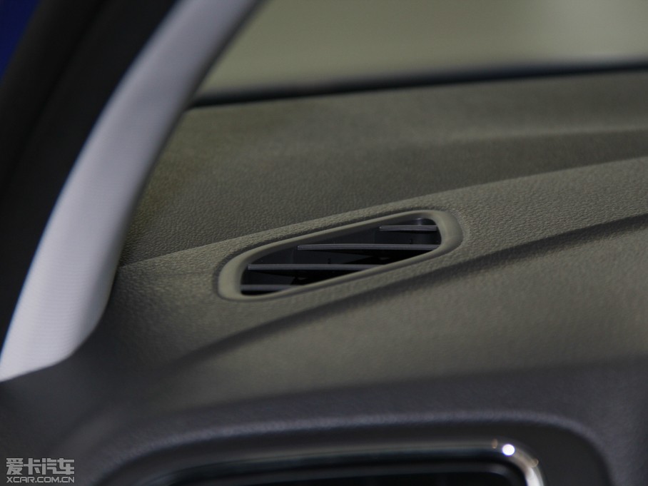 2014Cross Polo 1.6L ք(dng)