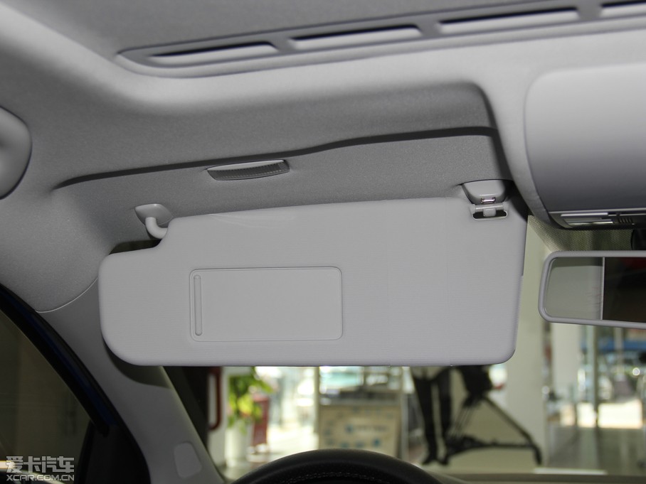 2014Cross Polo 1.6L ք(dng)