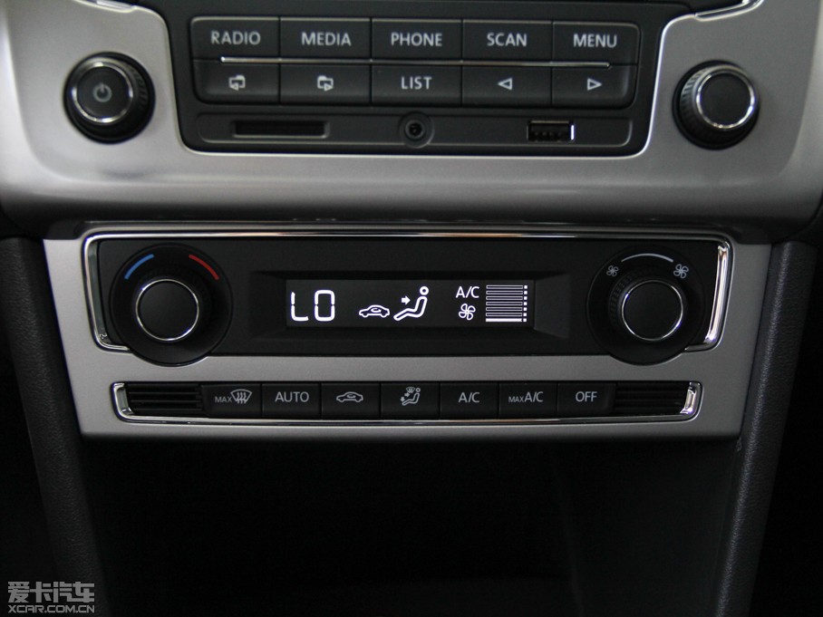 2014Cross Polo 1.6L քӰ