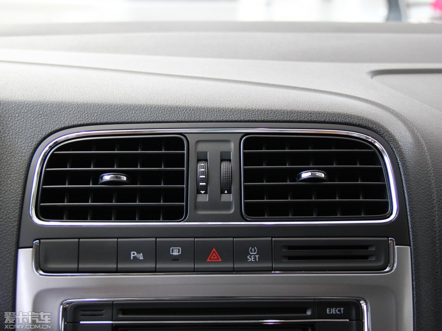 2014Cross Polo 1.6L քӰ