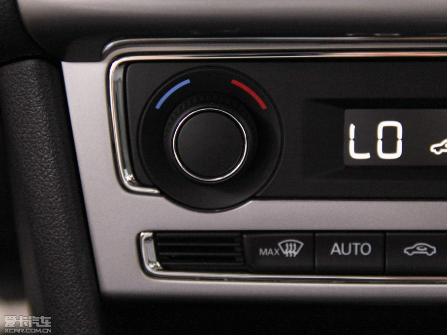 2014Cross Polo 1.6L քӰ