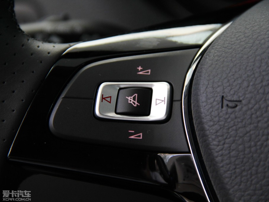 2014Cross Polo 1.6L ք(dng)