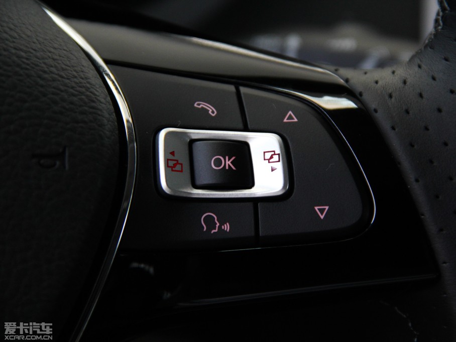 2014Cross Polo 1.6L քӰ