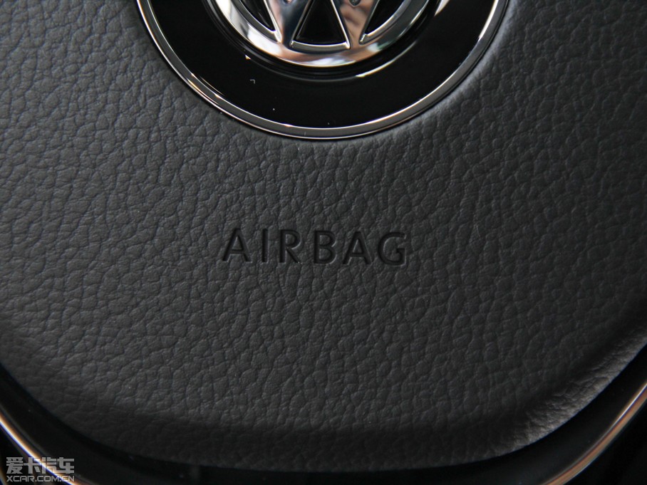 2014Cross Polo 1.6L քӰ