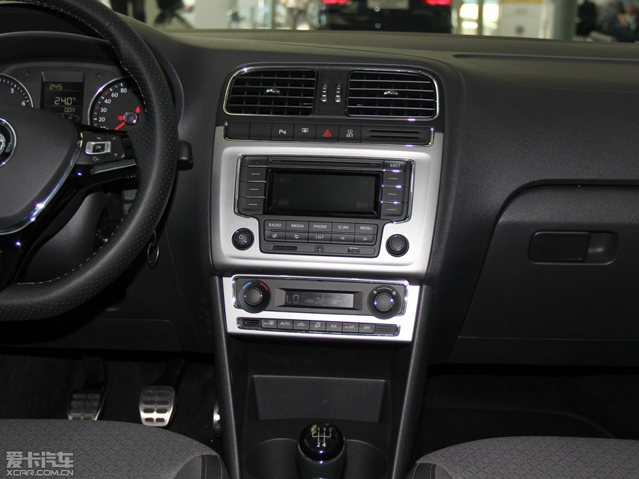 2014��Cross Polo 1.6L �քӰ�