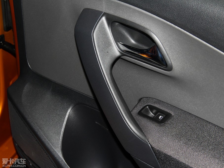 2014Cross Polo 1.6L ԄӰ