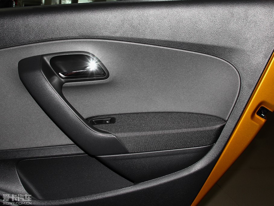 2014Cross Polo 1.6L ԄӰ