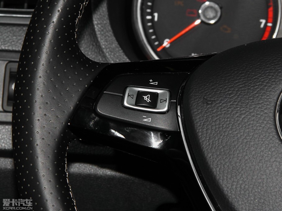 2014��Cross Polo 1.6L �ԄӰ�