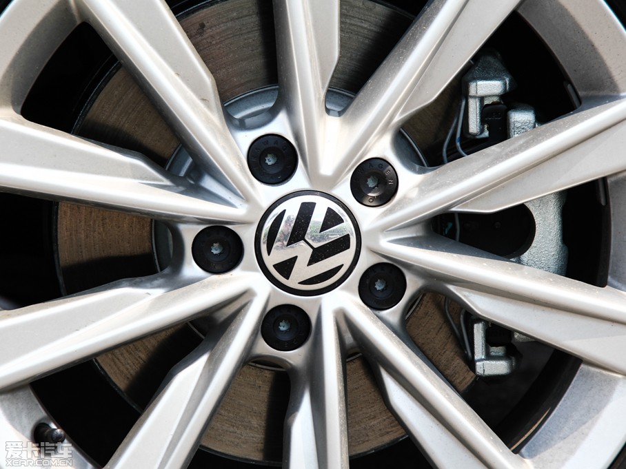 2015;^ 1.8TSI ԄӃ(q)m