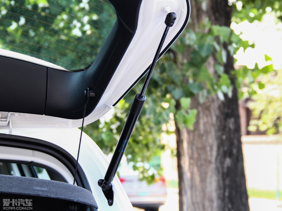 2015;^ 1.8TSI ԄӃm