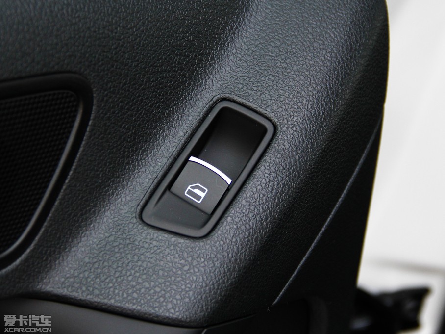 2015;^ 1.8TSI ԄӃm