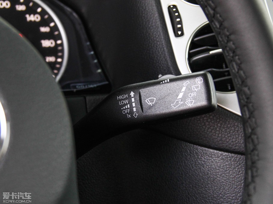 2015;^ 1.8TSI ԄӃm