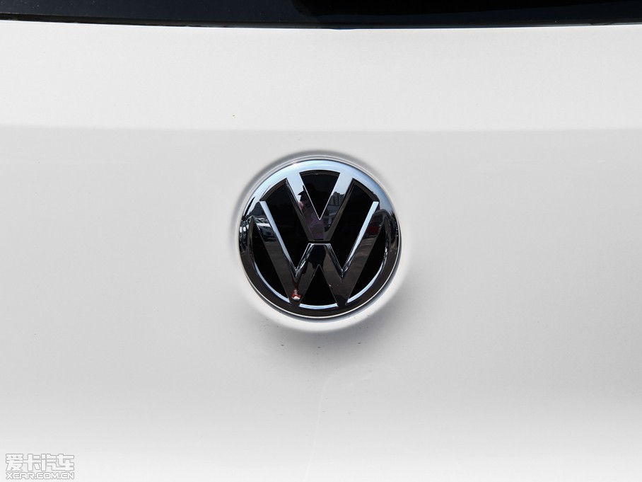 2015;^ 1.8TSI ԄӃm