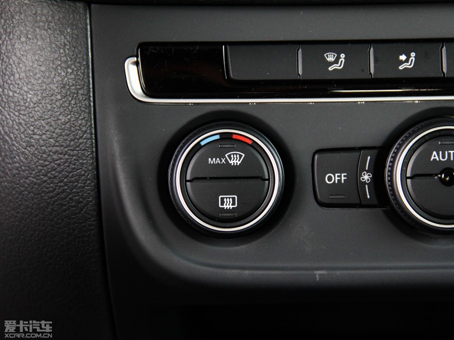 2015;^ 1.8TSI ԄӃm