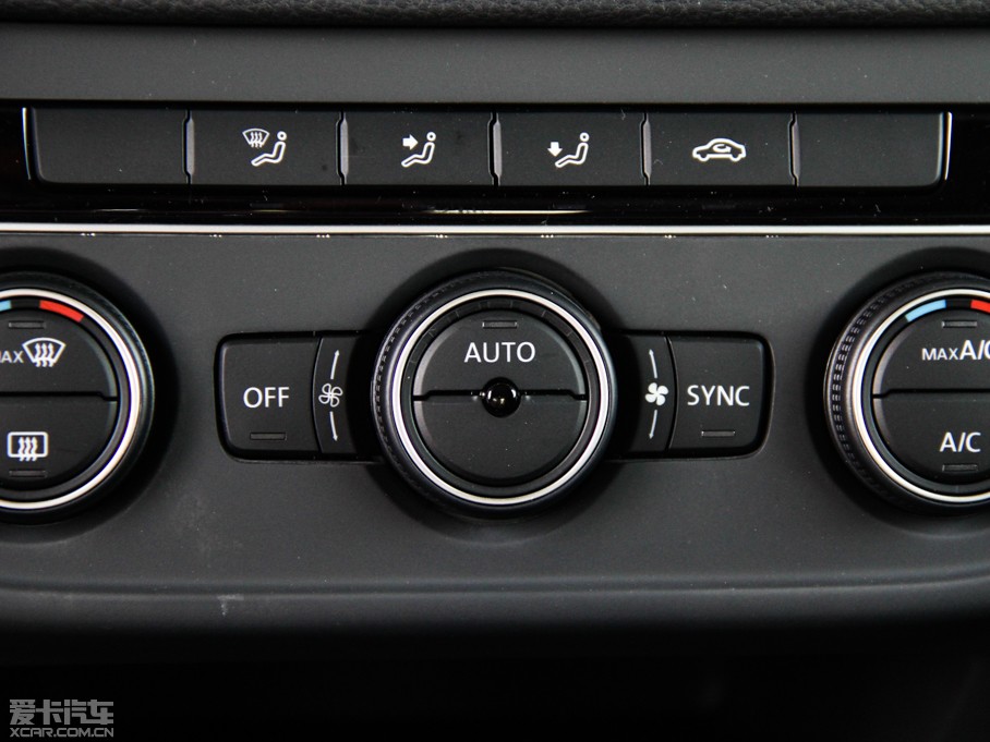 2015;^ 1.8TSI ԄӃm