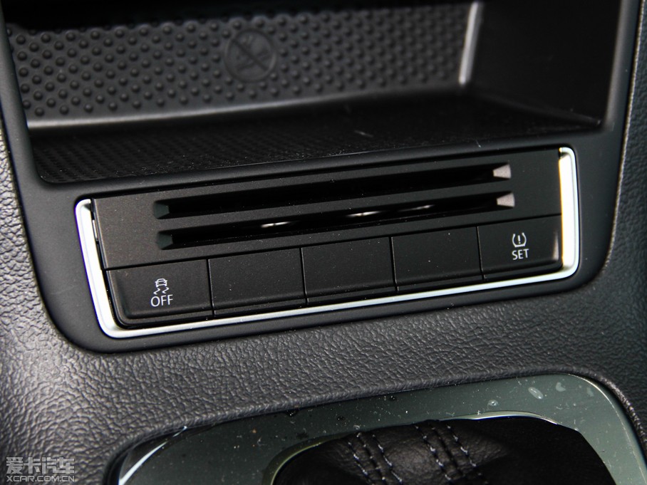 2015;^ 1.8TSI ԄӃm