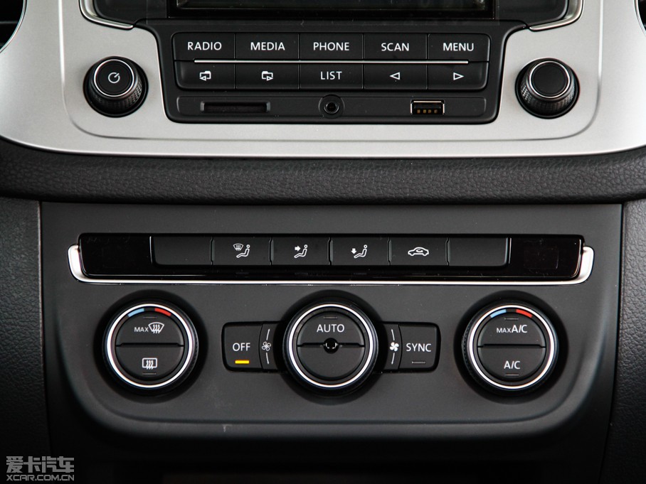 2015;^ 1.8TSI ԄӃm