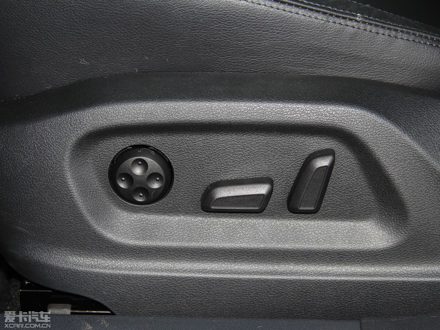 2015;^ 1.8TSI ԄӃm