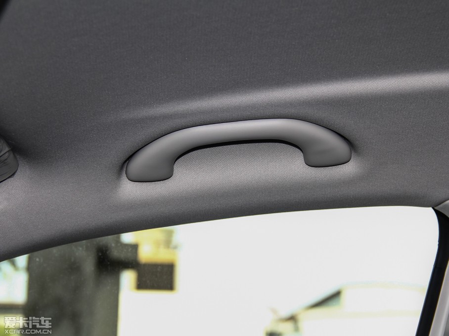 2015;^ 1.8TSI ԄӃm