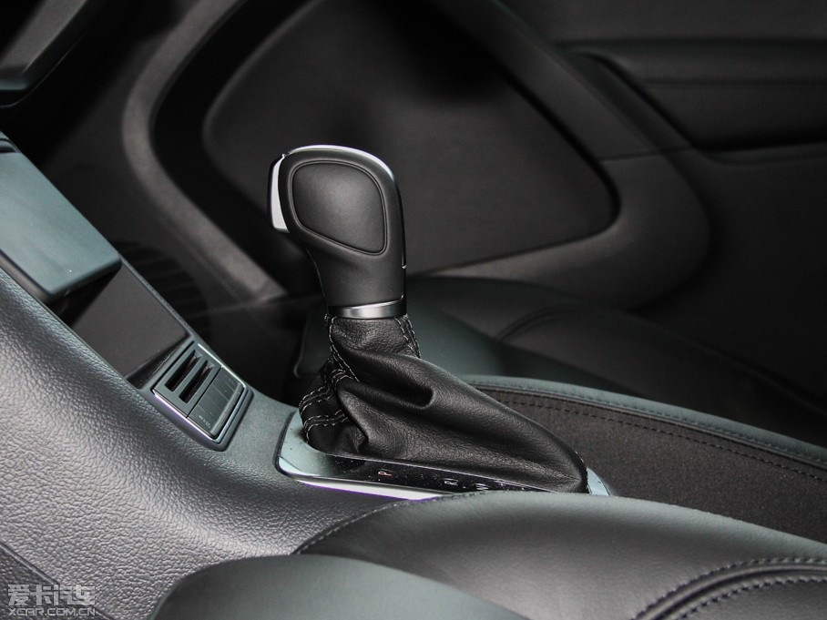 2015;^ 1.8TSI ԄӃm