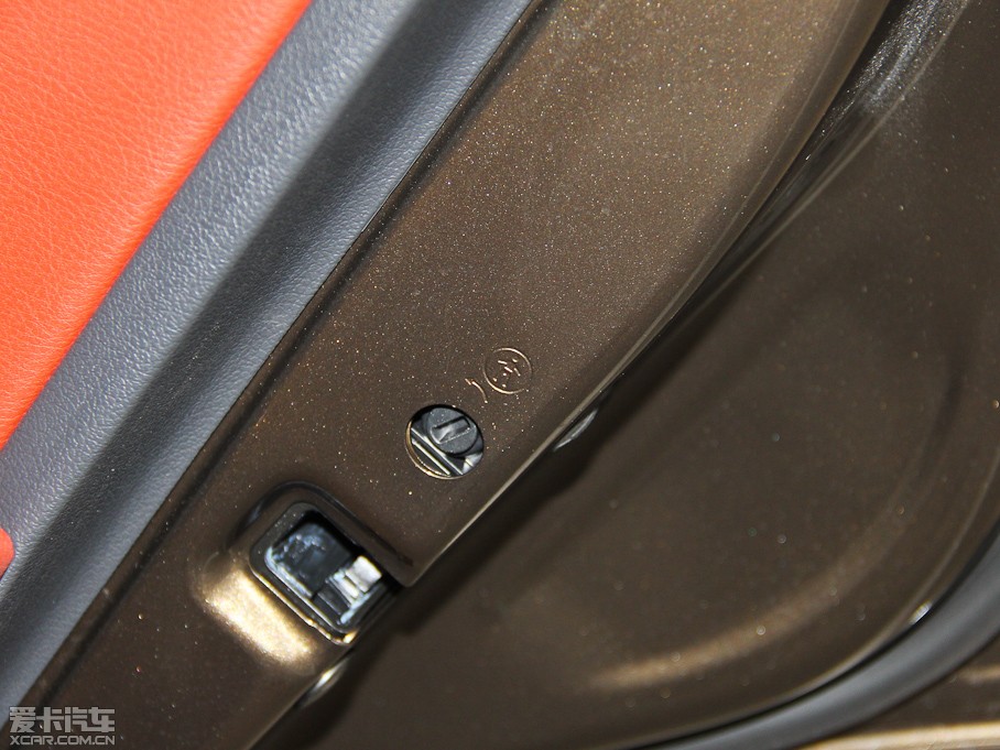 2015;^ 2.0TSI Ԅ(q)Ş