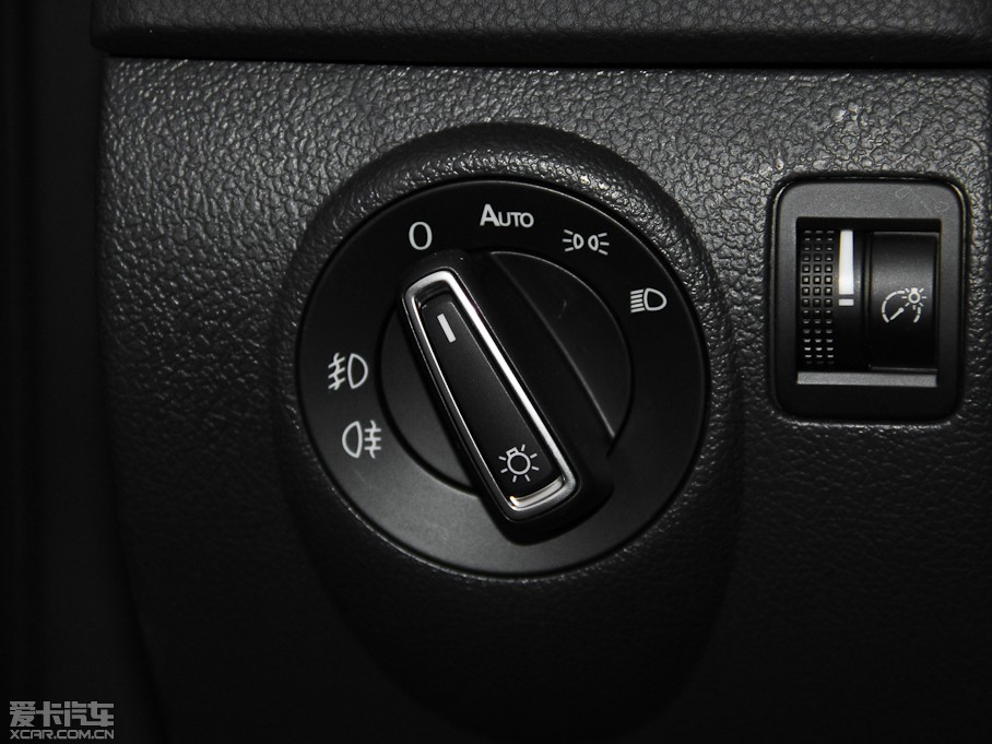 2015;^ 2.0TSI Ԅ(q)Ş