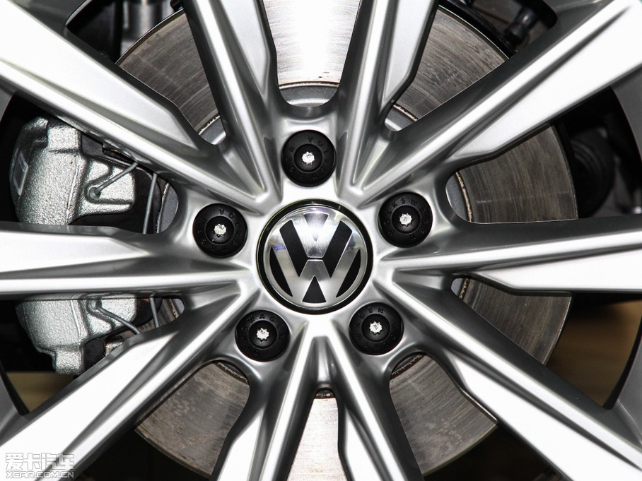 2015;^ 1.8TSI Ԅ(q)m