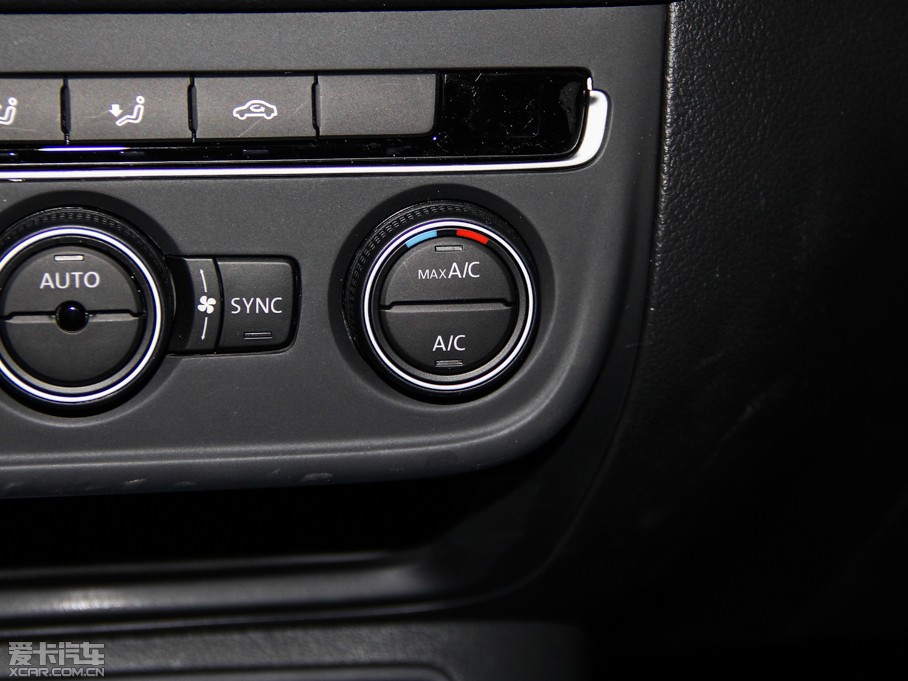 2015;^ 1.8TSI Ԅ(q)m